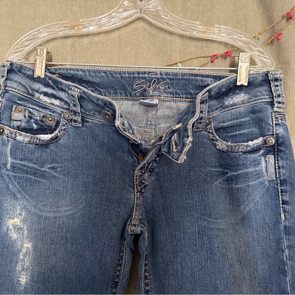 Silver Jeans Women's Flare Denim - Picture 4 of 5